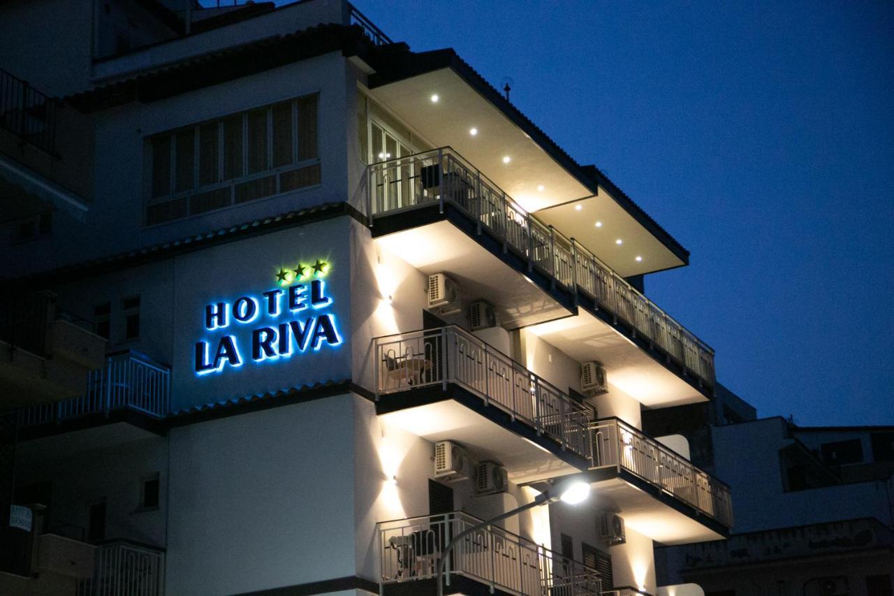 Hotel La Riva 지아르디니낙소스 외부 사진